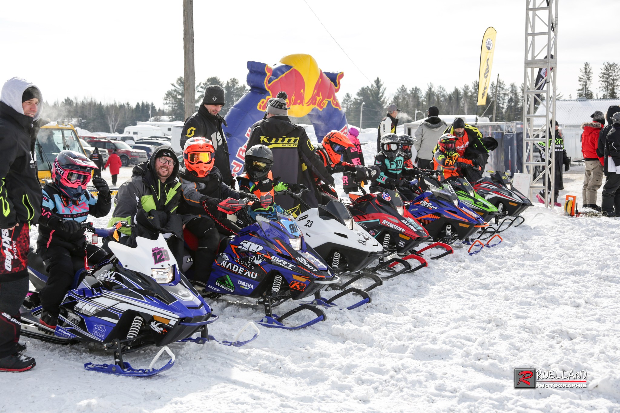 course de motoniege au Grand Prix Ski-doo Vlacourt